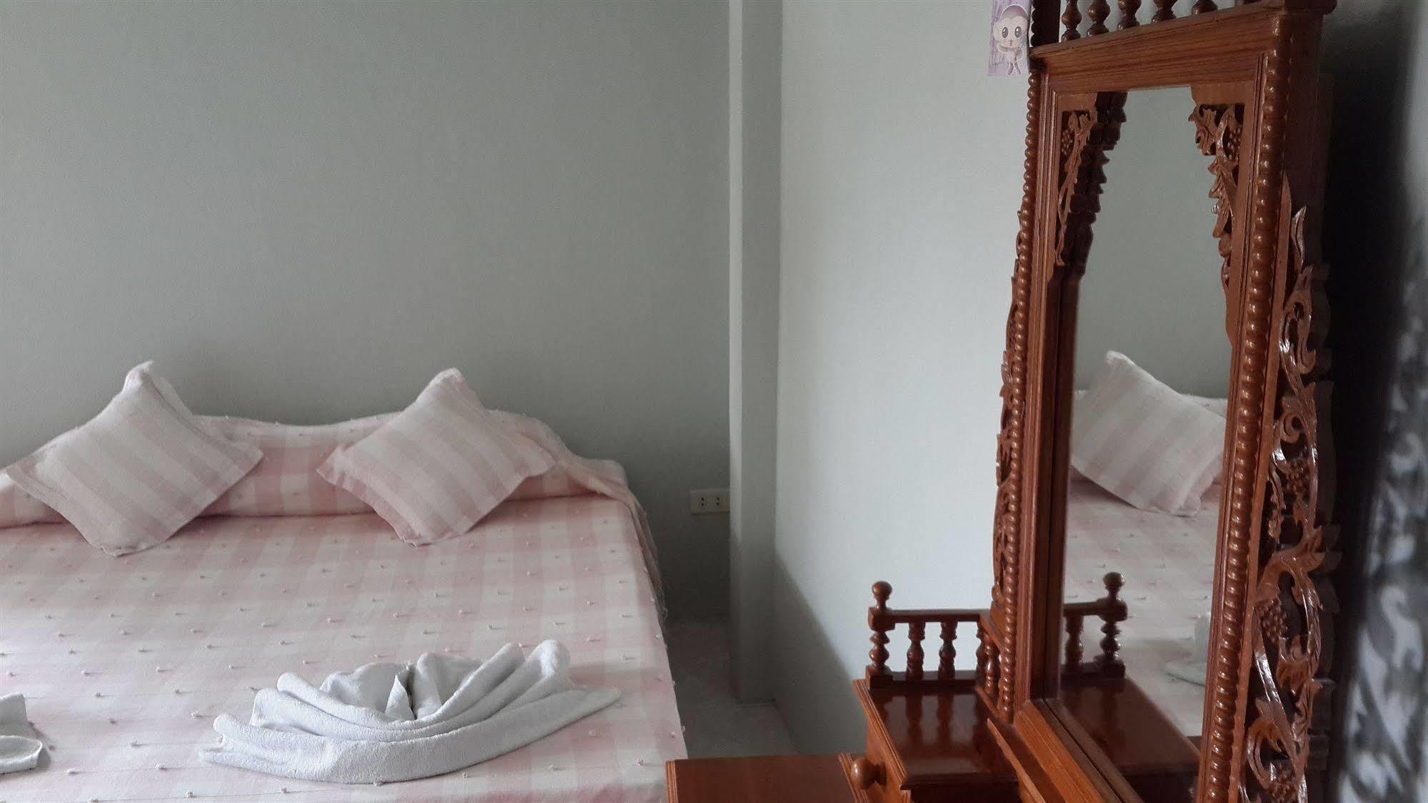 Pattara House Hotel Praia Chaweng Exterior foto