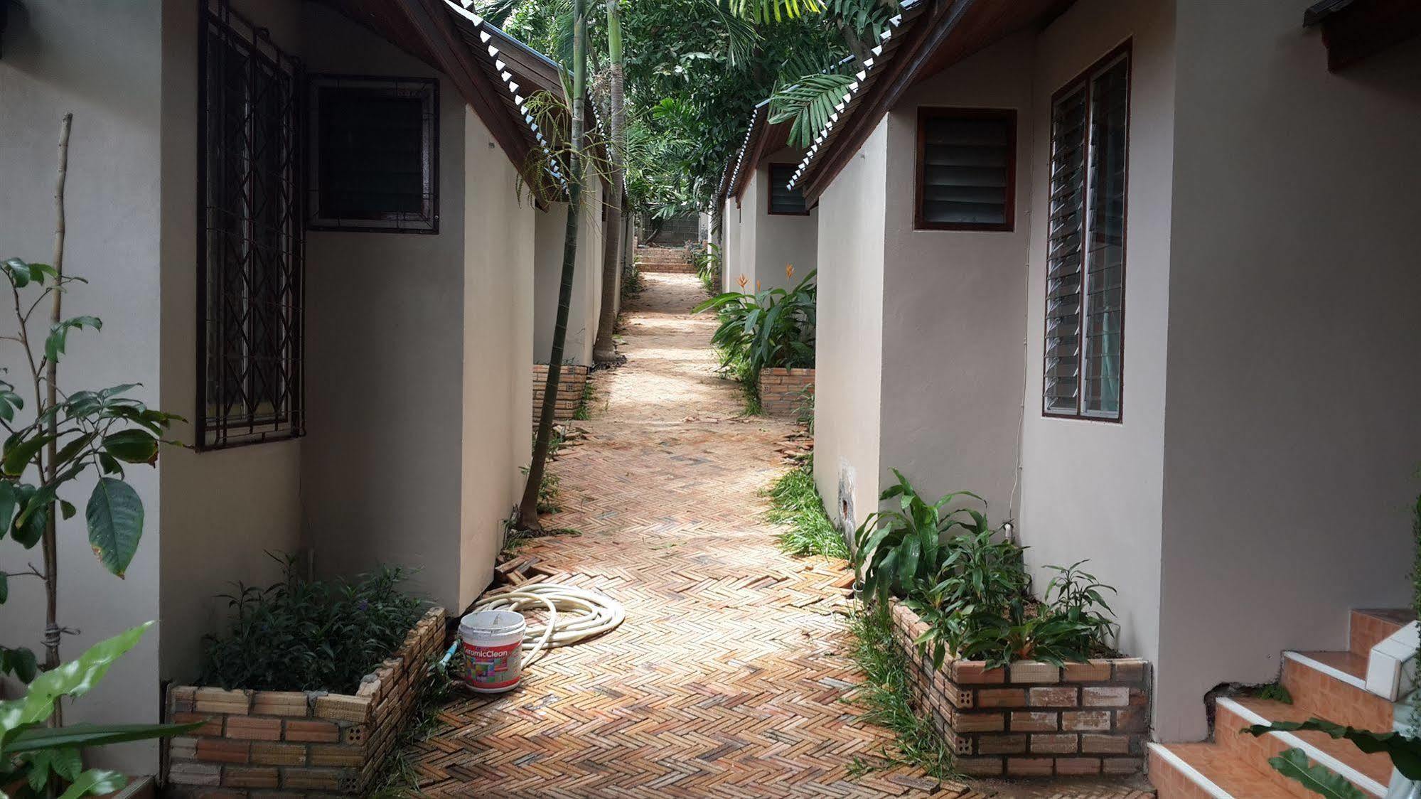 Pattara House Hotel Praia Chaweng Exterior foto